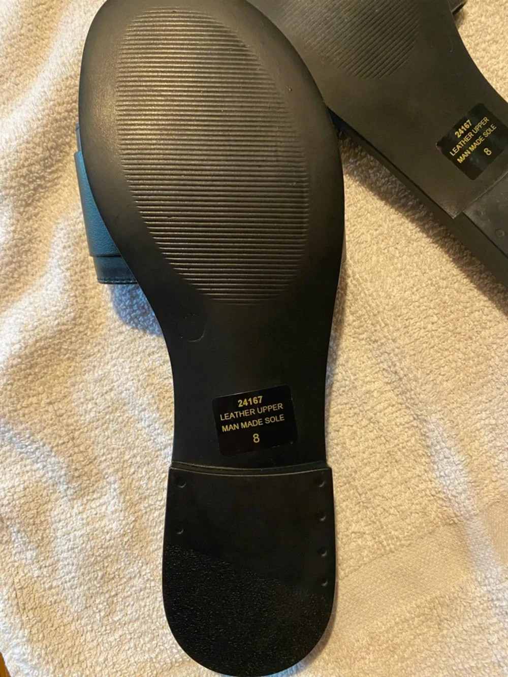 Black Leather Slide Sandals with Tortoiseshell Buckle size 8
SAN-17 - Picture 4 of 7